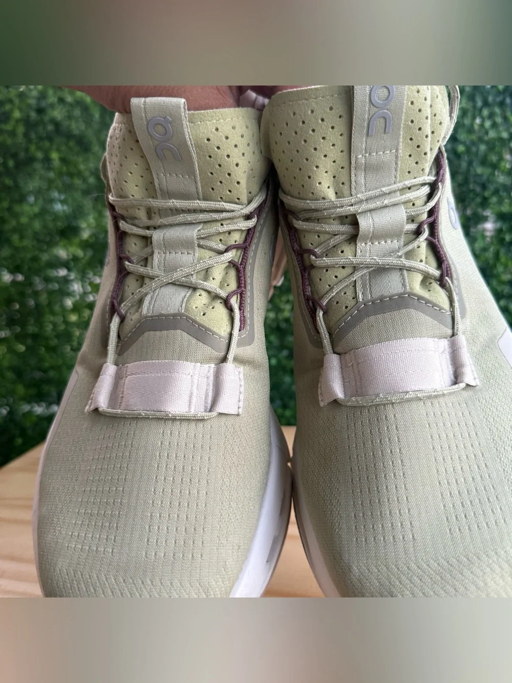 On Cloudnova 2 Men’s 10.5 Caper Desert Sneakers